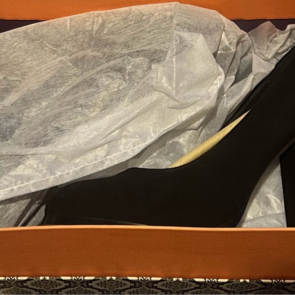 Isola • Black Suede Hayley Block Heel Pumps - Picture 3 of 3